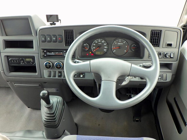 いすゞジャーニーマイクロバス[写真10]