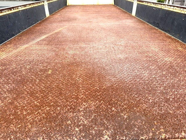 日野レンジャー平ボディ中型（4t）[写真08]