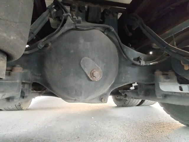 日野プロフィア冷凍車（冷蔵車）大型（10t）[写真21]