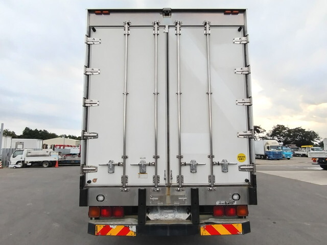 日野プロフィア冷凍車（冷蔵車）大型（10t）[写真05]