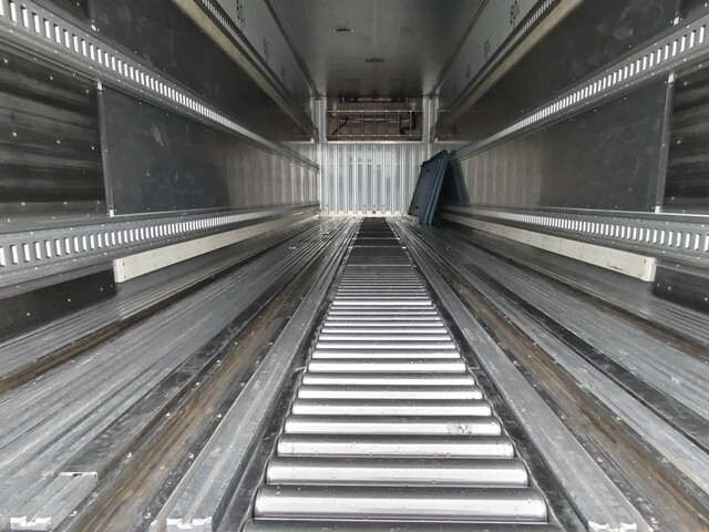 日野プロフィア冷凍車（冷蔵車）大型（10t）[写真07]