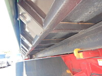 三菱ふそうスーパーグレートコンテナ専用車大型（10t）[写真13]