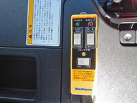 三菱ふそうスーパーグレートコンテナ専用車大型（10t）[写真22]