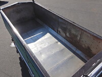 三菱ふそうスーパーグレートコンテナ専用車大型（10t）[写真26]