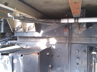 日野プロフィア冷蔵冷凍ウイング大型（10t）[写真12]