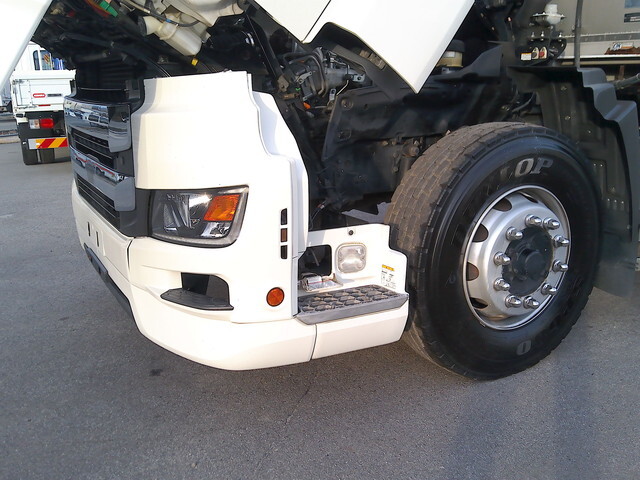 日野プロフィア冷蔵冷凍ウイング大型（10t）[写真34]