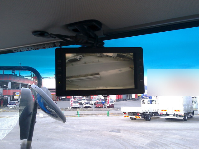 日野プロフィア冷蔵冷凍ウイング大型（10t）[写真37]