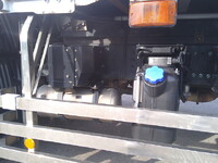 日野プロフィア冷蔵冷凍ウイング大型（10t）[写真10]