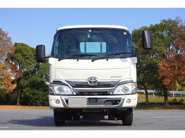 トヨタダイナ平ボディ小型（2t・3t）[写真05]