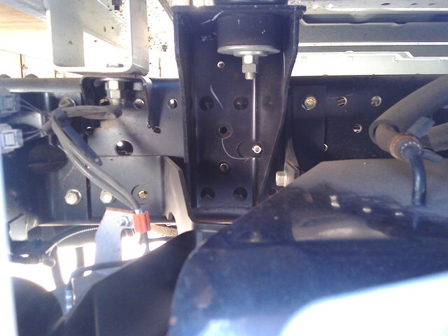 いすゞエルフダブルキャブ（Wキャブ）小型（2t・3t）[写真13]