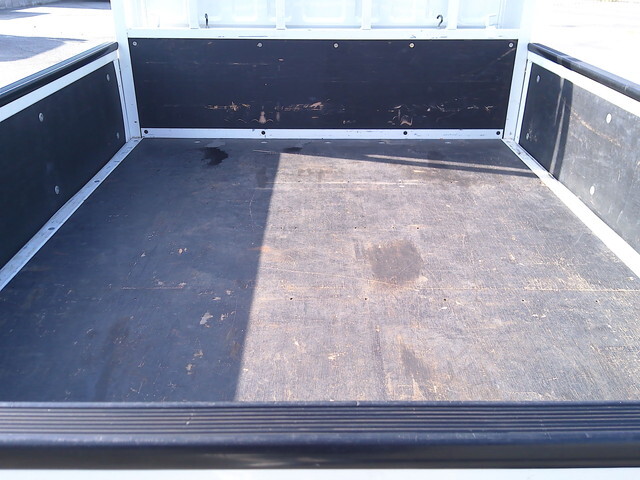 いすゞエルフダブルキャブ（Wキャブ）小型（2t・3t）[写真14]