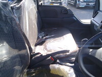 いすゞエルフダブルキャブ（Wキャブ）小型（2t・3t）[写真25]