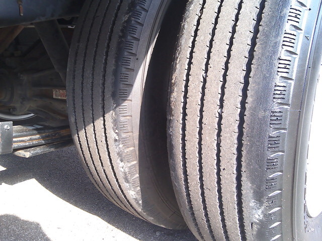 いすゞエルフダブルキャブ（Wキャブ）小型（2t・3t）[写真09]