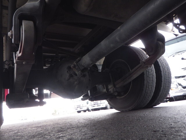 三菱ふそうファイターアルミウイング中型（4t）[写真14]