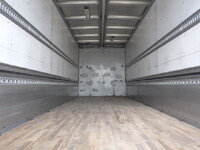 三菱ふそうファイターアルミウイング中型（4t）[写真22]