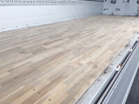 三菱ふそうファイターアルミウイング中型（4t）[写真27]