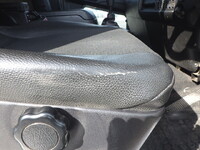 三菱ふそうファイターアルミウイング中型（4t）[写真37]