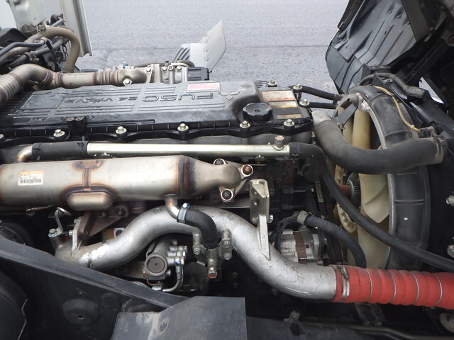 三菱ふそうファイターアルミウイング中型（4t）[写真09]