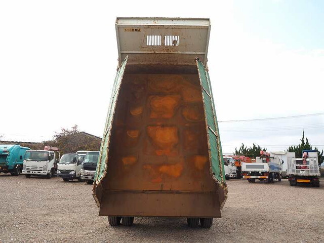 いすゞフォワードダンプ中型（4t）[写真09]