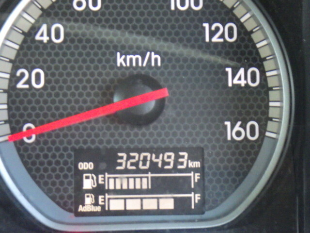 いすゞフォワードアルミウイング中型（4t）[写真33]