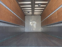 いすゞフォワードアルミウイング中型（4t）[写真10]