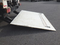 日野デュトロ平ボディ小型（2t・3t）[写真11]