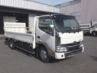 日野デュトロ平ボディ小型（2t・3t）[写真01]