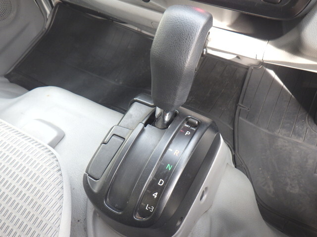 日野デュトロ平ボディ小型（2t・3t）[写真23]