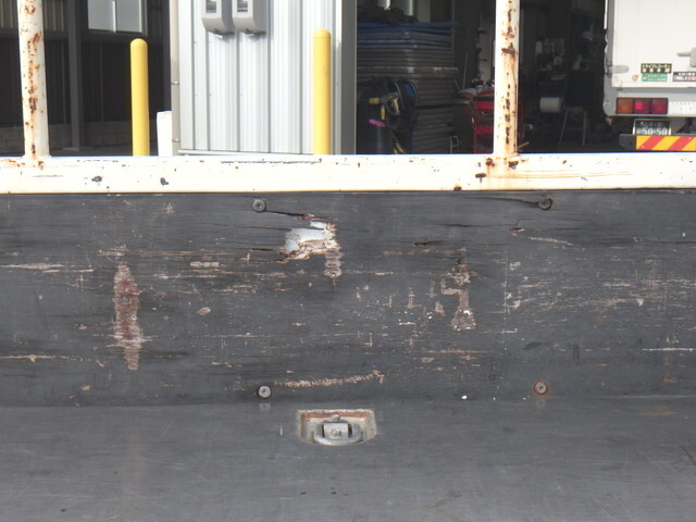 日野デュトロ平ボディ小型（2t・3t）[写真37]