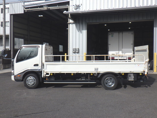 日野デュトロ平ボディ小型（2t・3t）[写真07]