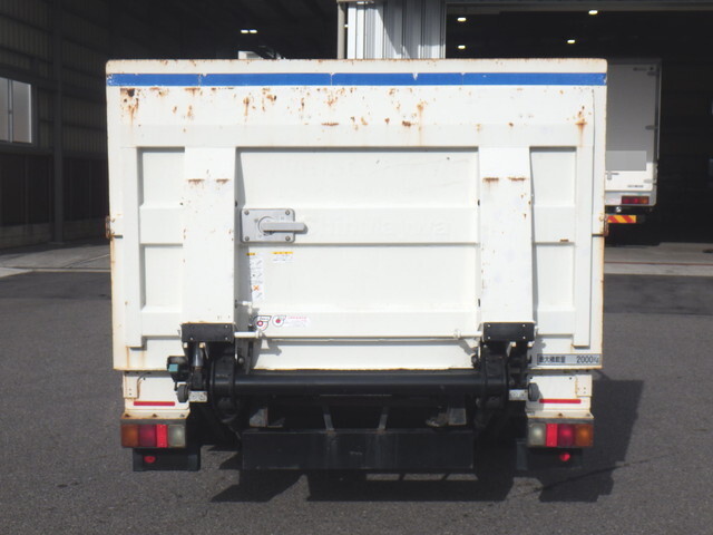 日野デュトロ平ボディ小型（2t・3t）[写真08]