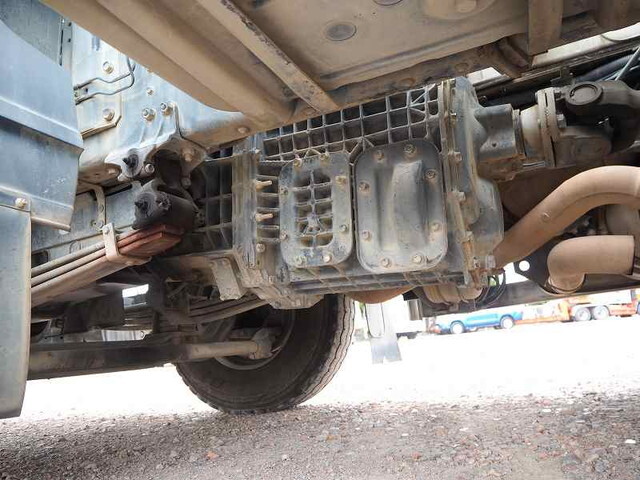 いすゞギガミキサー車（コンクリートミキサー）大型（10t）[写真29]