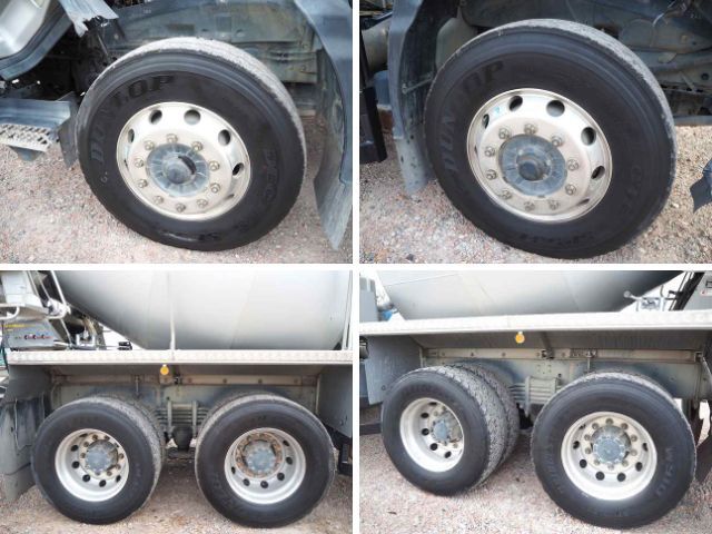 いすゞギガミキサー車（コンクリートミキサー）大型（10t）[写真32]