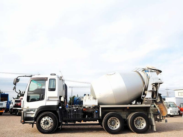 いすゞギガミキサー車（コンクリートミキサー）大型（10t）[写真05]