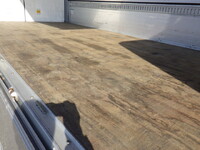 日野レンジャーアルミウイング中型（4t）[写真12]