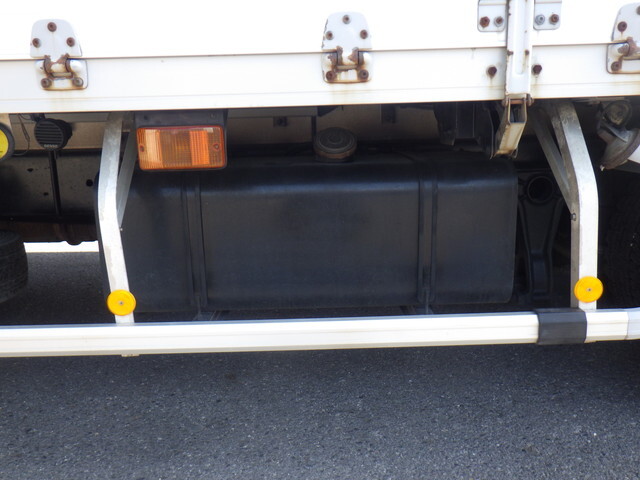 日野レンジャーアルミウイング中型（4t）[写真23]