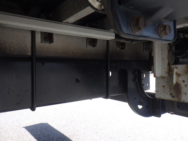 日野レンジャーアルミウイング中型（4t）[写真25]