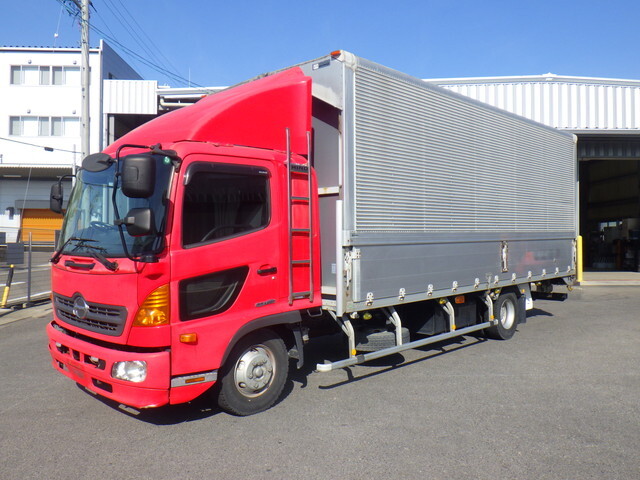 日野レンジャーアルミウイング中型（4t）[写真03]