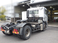 UDトラックスクオントレーラーヘッド（トラクターヘッド）大型（10t）[写真02]