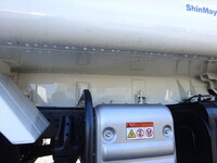 日野デュトロパッカー車（塵芥車）小型（2t・3t）[写真06]