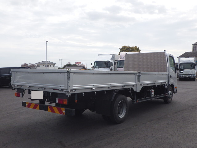 トヨタその他の車種平ボディ小型（2t・3t）[写真02]