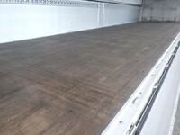 三菱ふそうスーパーグレートアルミウイング大型（10t）[写真20]