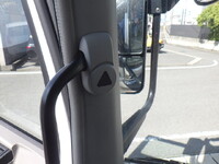 三菱ふそうスーパーグレートアルミウイング大型（10t）[写真38]