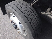 三菱ふそうスーパーグレートアルミウイング大型（10t）[写真10]