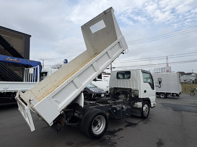 いすゞエルフダンプ小型（2t・3t）[写真10]