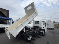 いすゞエルフダンプ小型（2t・3t）[写真11]