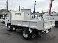 いすゞエルフダンプ小型（2t・3t）[写真02]