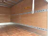 三菱ふそうキャンターアルミバン小型（2t・3t）[写真14]