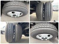 三菱ふそうキャンターアルミバン小型（2t・3t）[写真26]