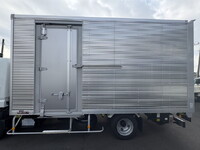 三菱ふそうキャンターアルミバン小型（2t・3t）[写真08]